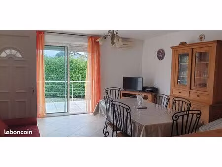 jolie villa dans un secteur résidentiel proche des commodités