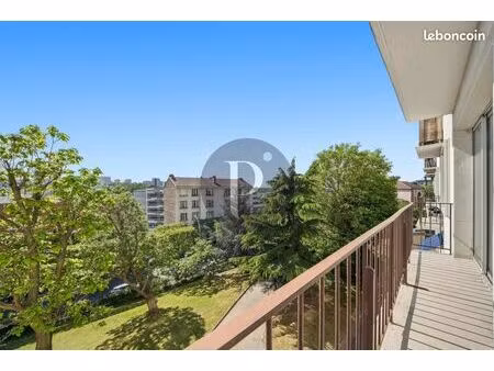 appartement 4 pièces 82 m²