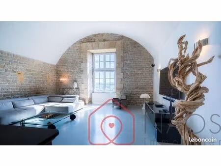 loft 6 pièces 246 m²