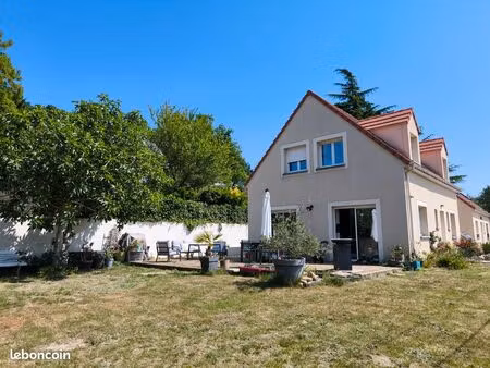 maison . 95m2 . 4 pièces