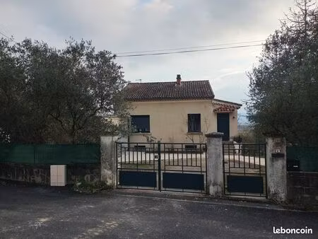 vend maison partiellement louée