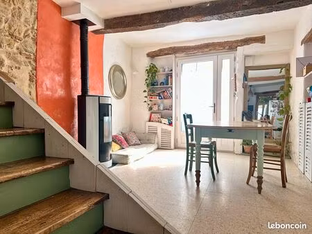 maison 100 m2 - t4 + bureau - garage - centre village