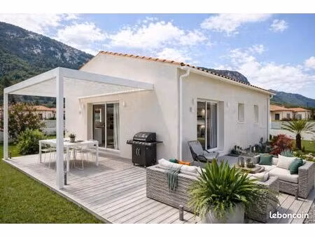 maison 3 pièces 70 m²