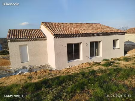 location maison neuve 94m²