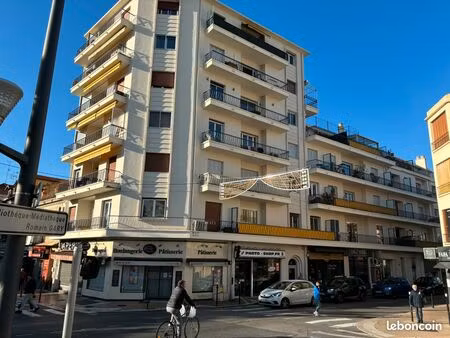 vends f2 a cannes direct proprietaire