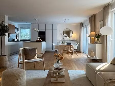 appartement 4 pièces 104 m²