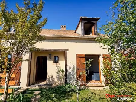 maison 6 pièces 107 m²
