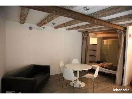 studio meublé en centre ville