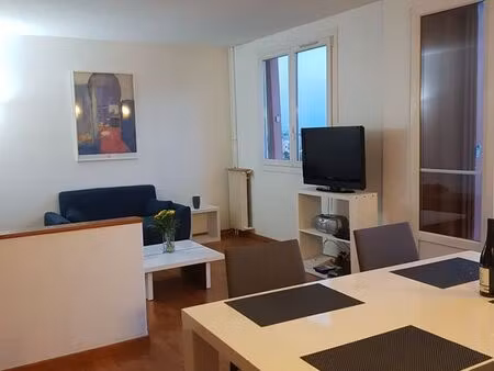 appartement location/sous location - montreuil - juillet  aout  septembre