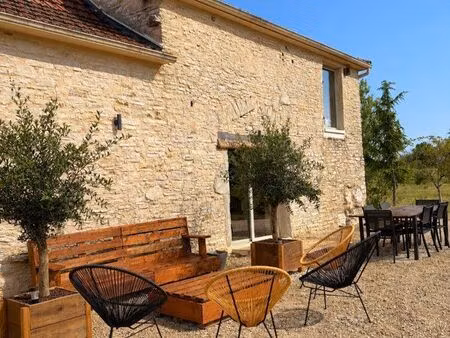 grange rénovée avec piscine