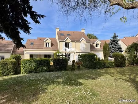 maison de ville 4 pièces 77 m²