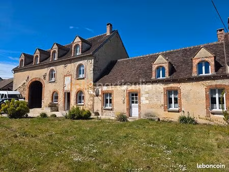 maison 10 pièces 284 m²