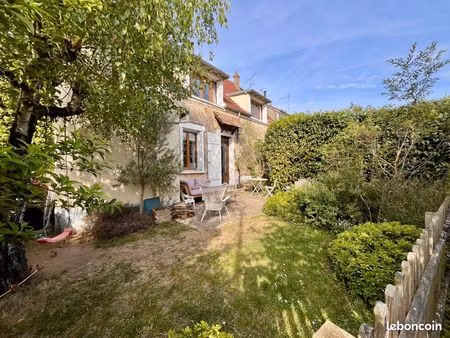 charmante maison cœur de village