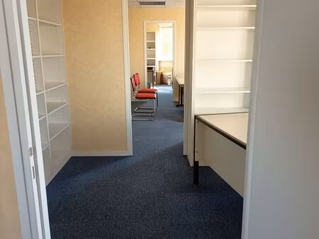 bureaux 207 m2 entre la roche-sur-yon et mouilleron-le-captif