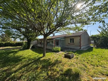 joli maison familiale 150 m2 de plain-pied