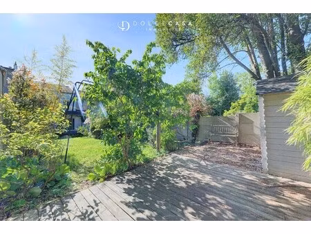 maison de luxe à vendre dans le quartier village