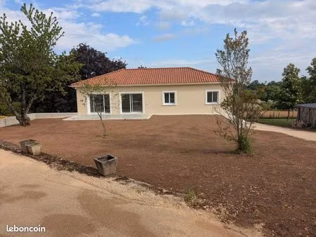 maison neuve  prête à décorer à votre goût