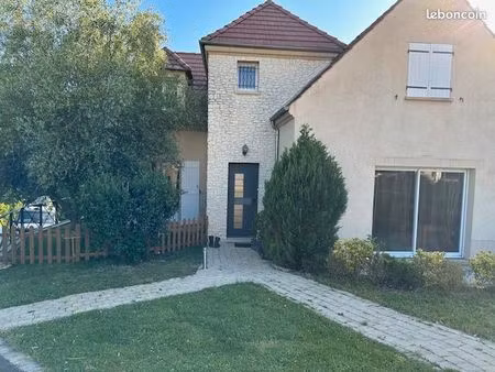 entre dourdan et saint cheron contemporaine 131m² avec grand terrain