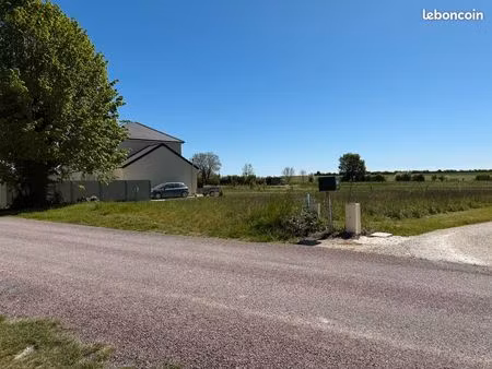 terrain à batir aubeterre 1052 m²