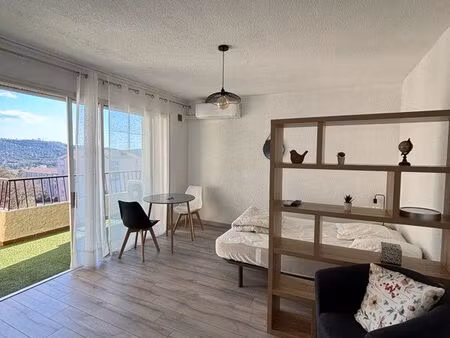 appartement rénové  meublé et tout équipé à gréoux-les-bains (location longue durée)