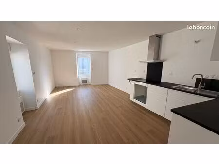 appartement t2 50m² - cugand
