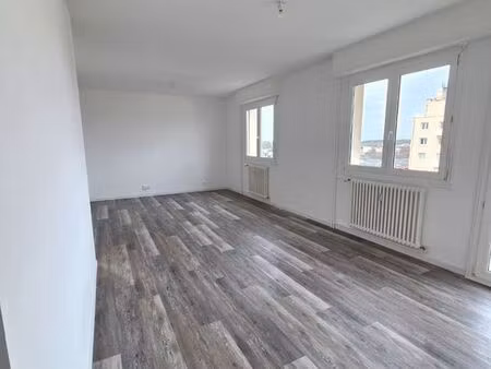 appartement 3 pièces 72 m² refait entièrement à neuf – balcon  parking – mondeville