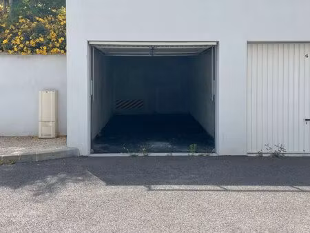 garage box à louer
