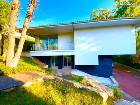 maison d’architecte lumineuse à 35mn paris rer c