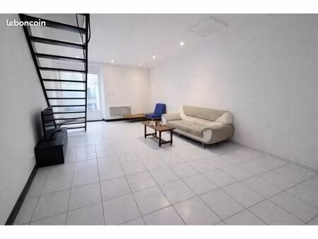 maison de ville / 2 chambres