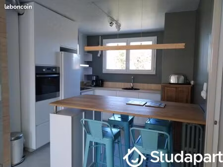 chambre 1 pièce 11 m²