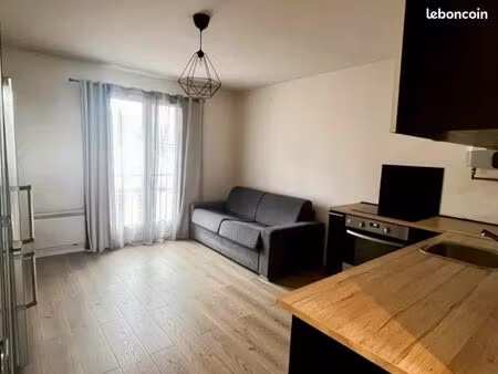 91 - proche brunoy vieil epinay rer d studio 24m² meublé + parking
