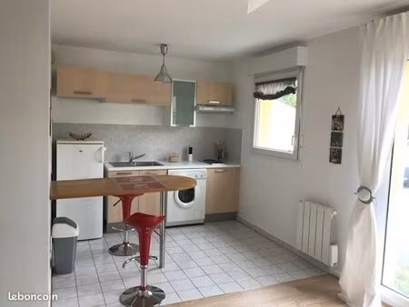 beau studio meublé st vrain (91)