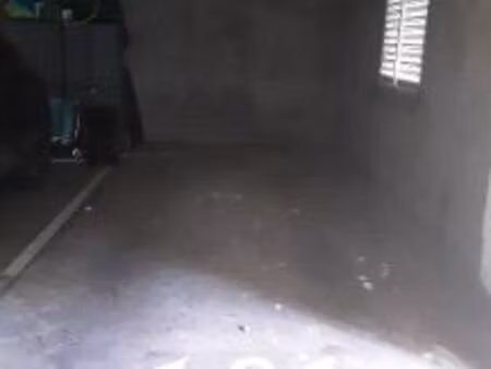 parking/box lamentin