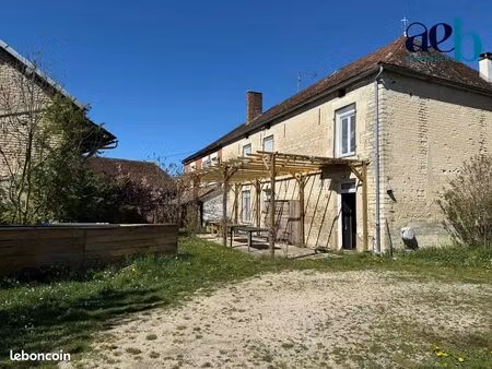 maison 6 pièces 193 m²