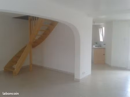 maison montaigu vendée