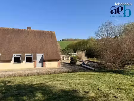 propriété 7 pièces 242 m²