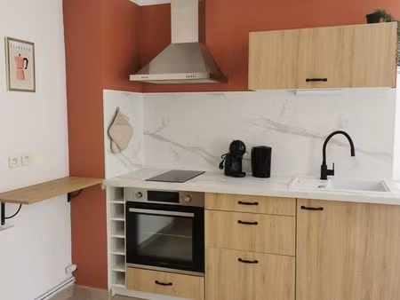 charmant 2 pièces au cœur de fontenay le comte + parking privé