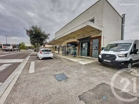 immeuble 333 m² rosieres pres troyes
