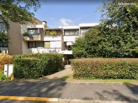 studette meublée 11m² massy vilgénis
