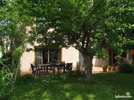 maison 6 pièces 158m2 avec piscine