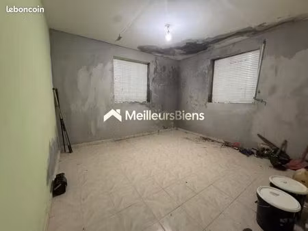 maison 3 pièces 90 m²