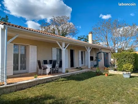 maison familiale tout confort avec équipements complets