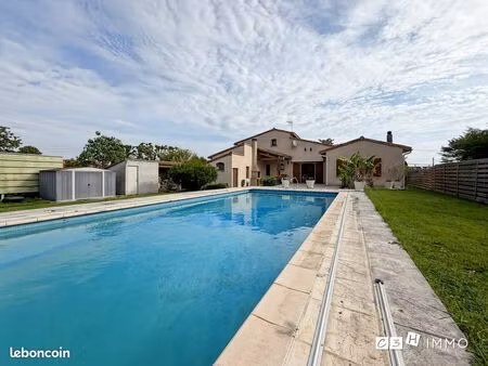 maison 6 pièces 174 m²