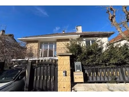 a vendre maison t3 avec deux dépendances t2 et t3 à villepinte