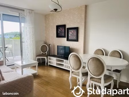 chambre 1 pièce 10 m²