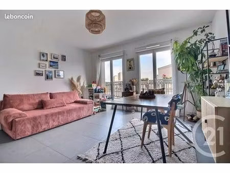 appartement 3 pièces 61 m²