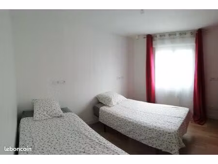 jolie maison 4/5 chambres 126 m² + jardin – en retrait au calme – saint-denis