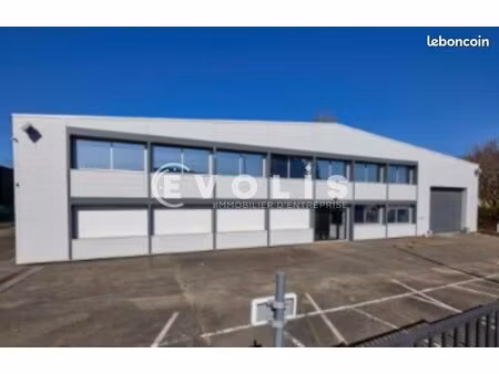 local d'activité 2 348 m²