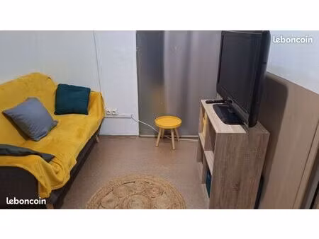 location f2