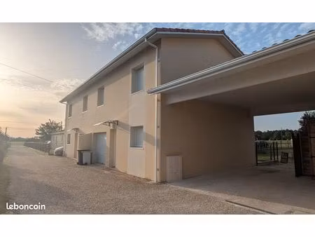 maison 4 pièces 83 m2 + carport + garage